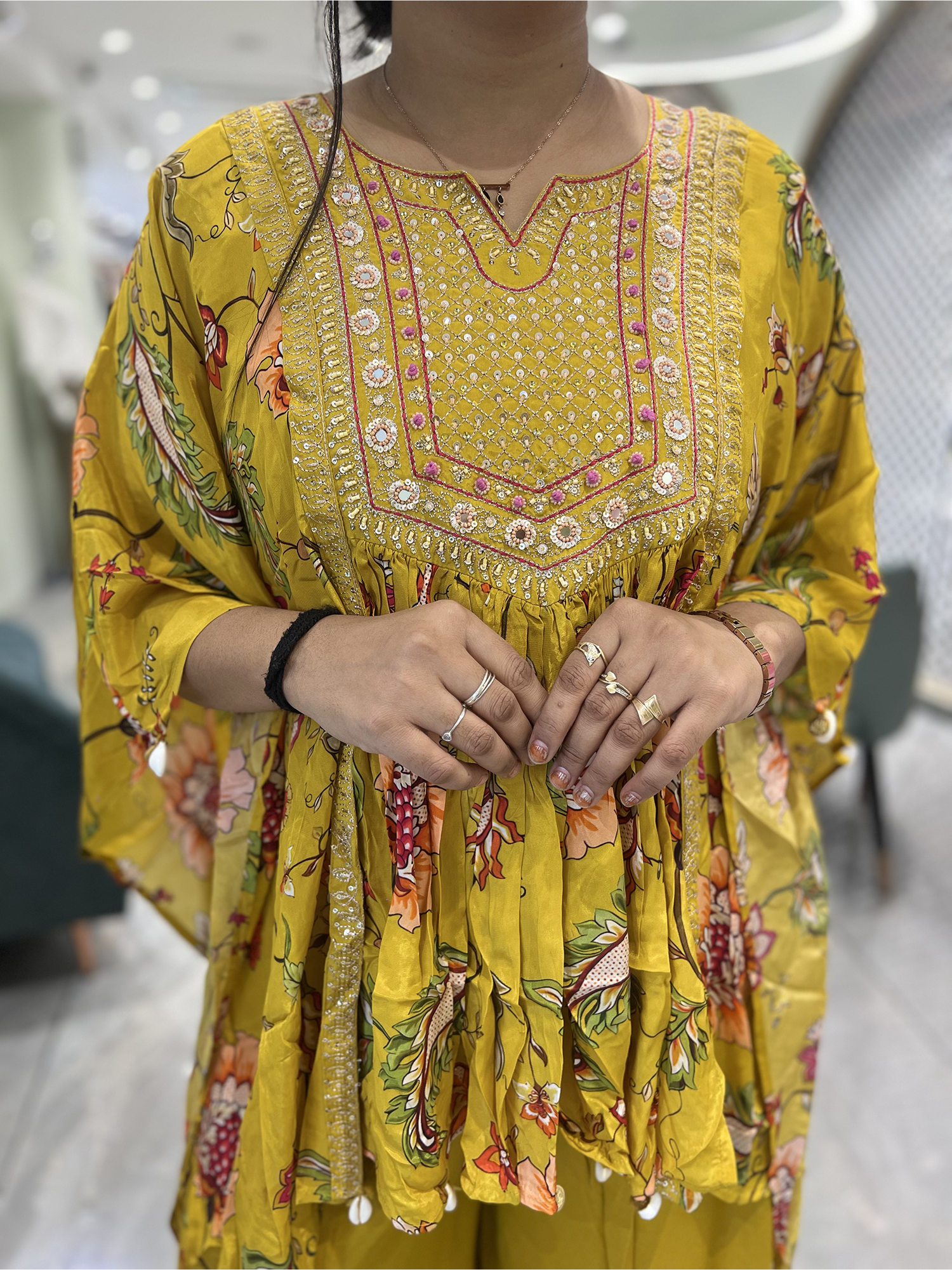 Yellow Embroidery Chinone Cordset - IDGORI 731 1