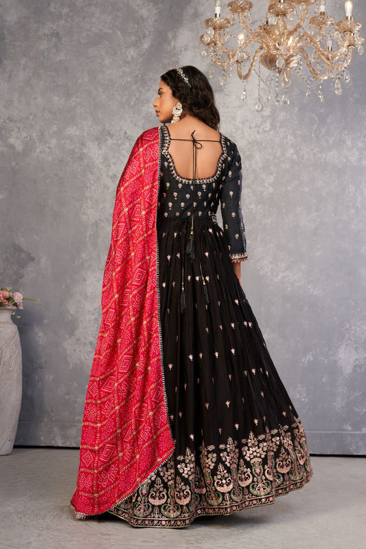 Dazzling Darkness: Embroidered Black Gown for Memorable Parties