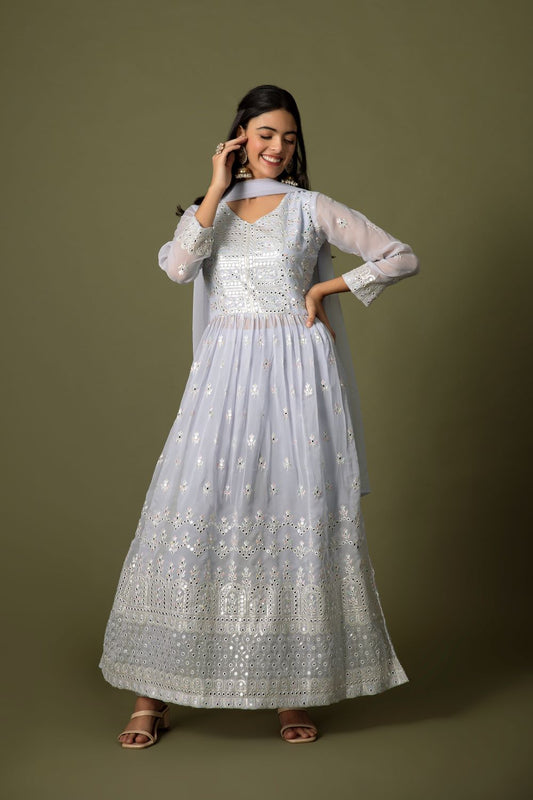 Elegant looking Lavender Color Naira Cut Dress